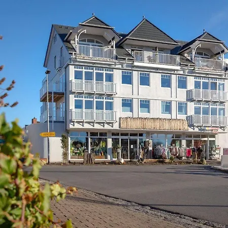 Suite-6 アパート